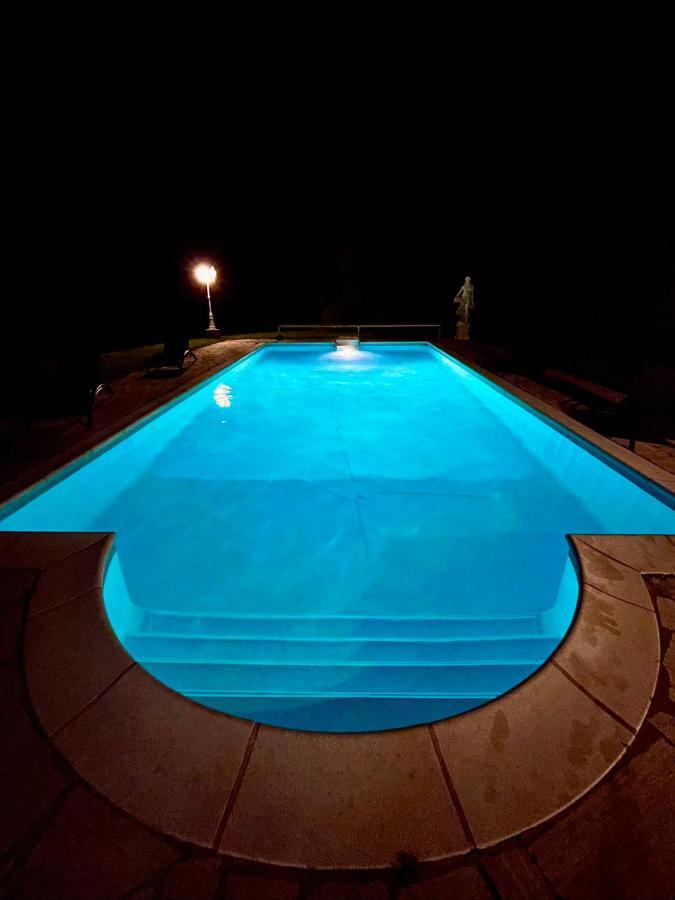 La Villa Perroquet Poncins Exterior foto