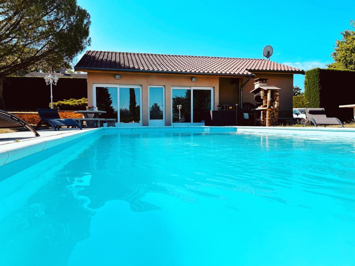 La Villa Perroquet Poncins Exterior foto