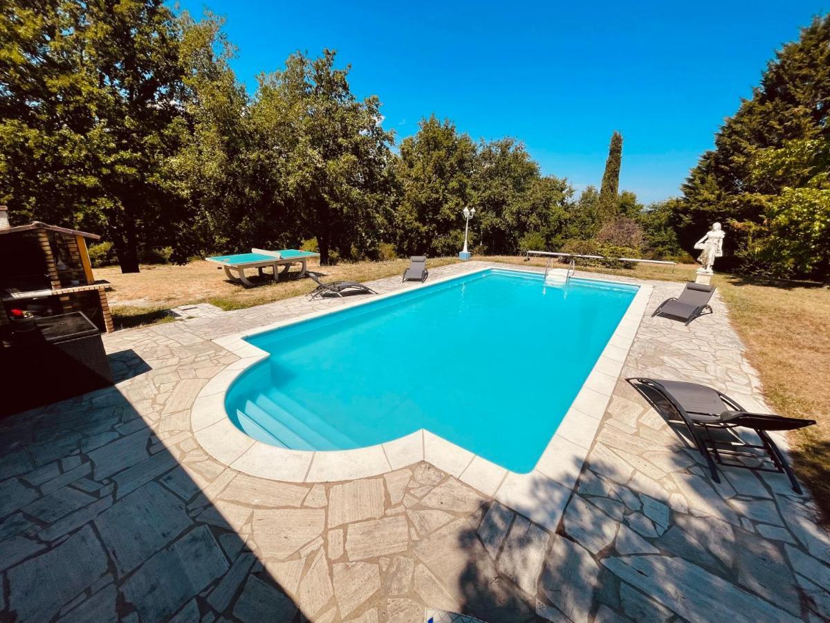 La Villa Perroquet Poncins Exterior foto